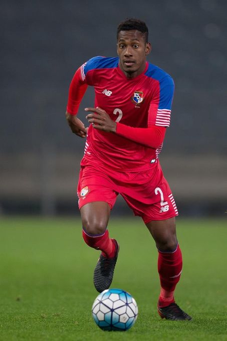 2-1. La calidad de Irán doblega una meritoria Panamá