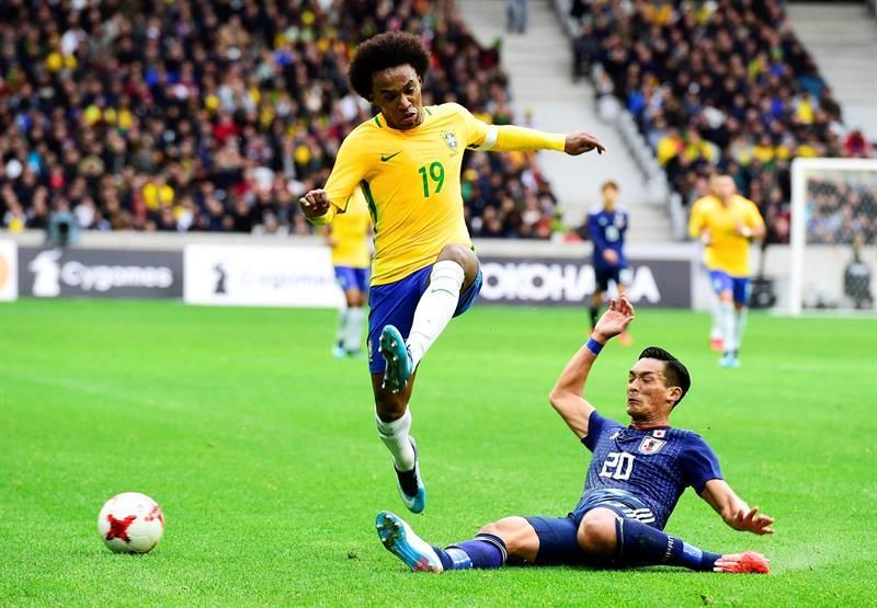 3-1: Brasil resuelve en la primera parte el duelo ante una tímida Japón