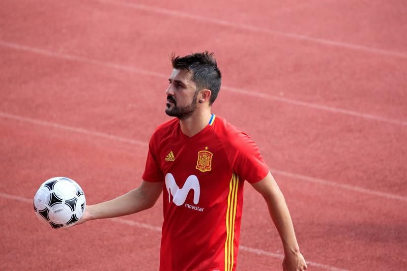 La academia de David Villa y la UPV formarán directores deportivos en fútbol