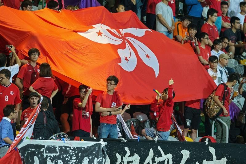 Hong Kong se rebela contra las nuevas leyes y vuelve a abuchear el himno de China