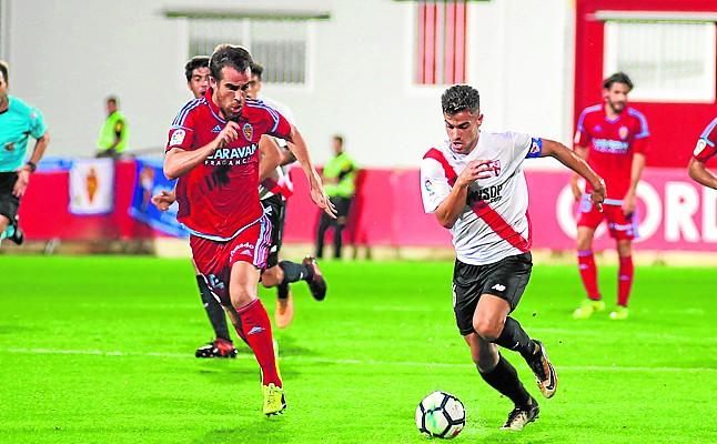 Granada CF-Sevilla Atlético: La campanada se busca sin arietes