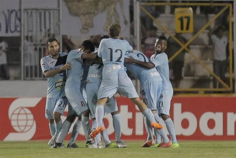 El Alianza golea por 5-2 al Pasaquina y se mantiene líder del fútbol en El Salvador