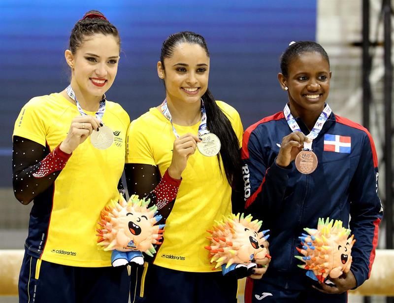 Colombia consigue dos oros bolivarianos más en las pruebas de gimnasia femenina
