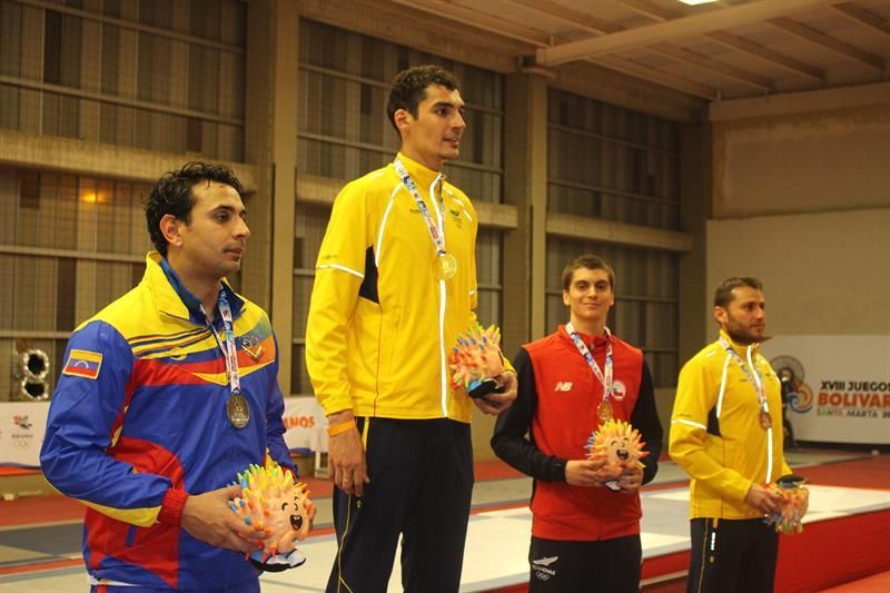Colombia le arrebata a Venezuela primera medalla de oro en esgrima