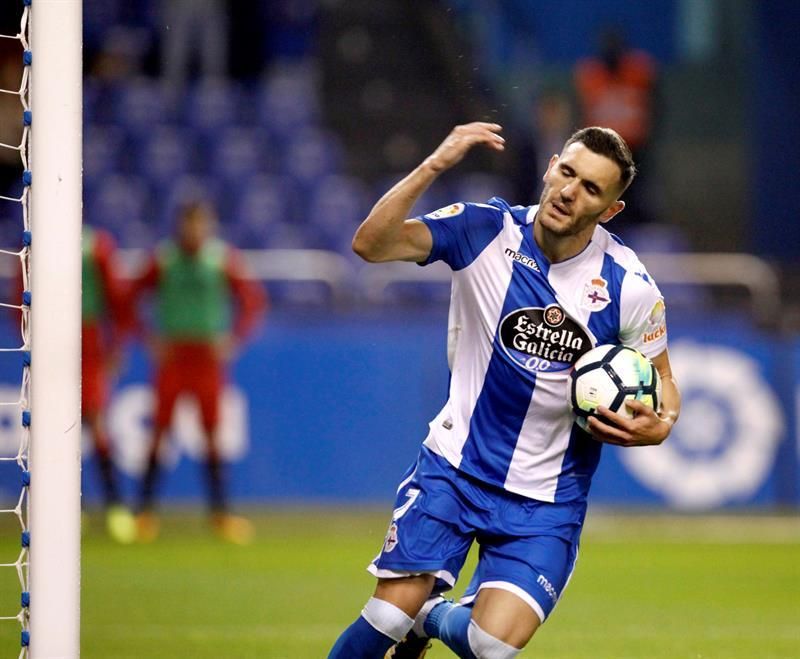 Lucas espera ganarse la llamada de Lopetegui y elogia a Luis Alberto