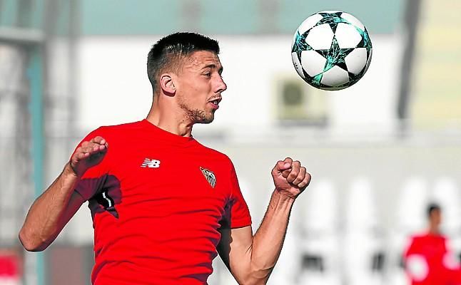 Lenglet: "Pizarro y Nzonzi nos dan estabilidad"