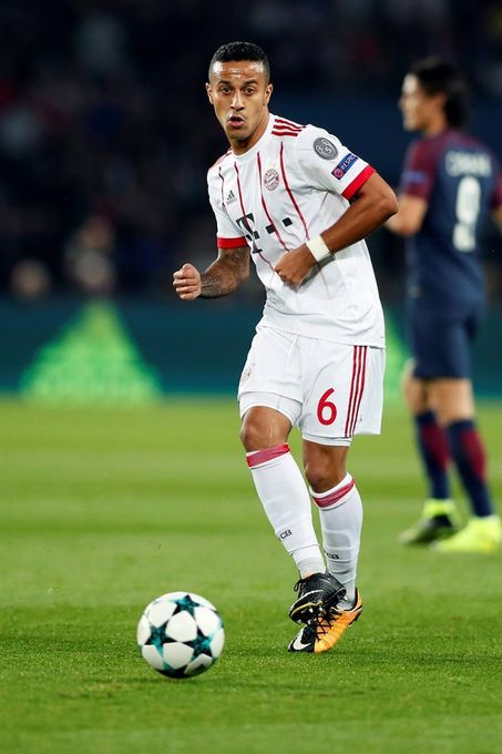 Thiago baja casi segura del Bayern para el duelo contra el Hamburgo