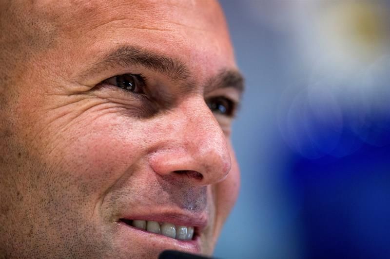 Zidane: "Neymar es muy bueno pero tengo los mejores; ya se verá en el futuro"