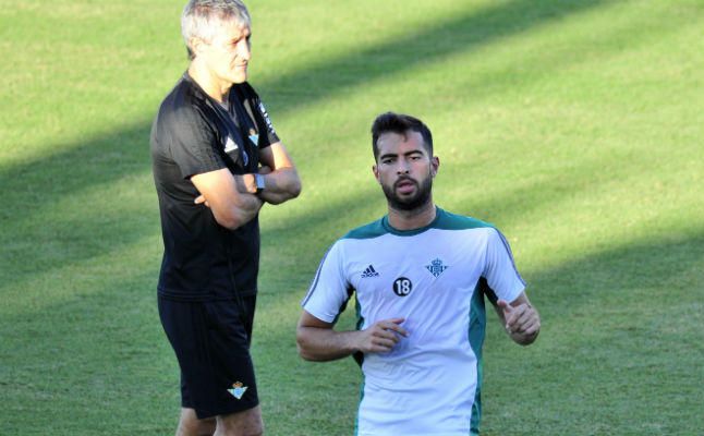 Amat: "Setién a veces se enfada más cuando ganamos jugando mal que cuando perdemos"