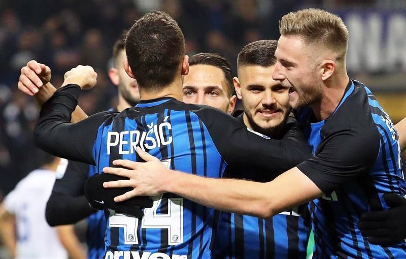 Icardi marca un doblete al Atalanta y "su" Inter alcanza la segunda plaza
