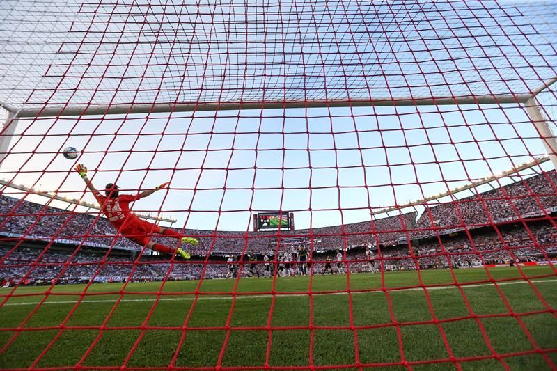 Independiente derrotó a River y San Lorenzo queda segundo tras el líder Boca