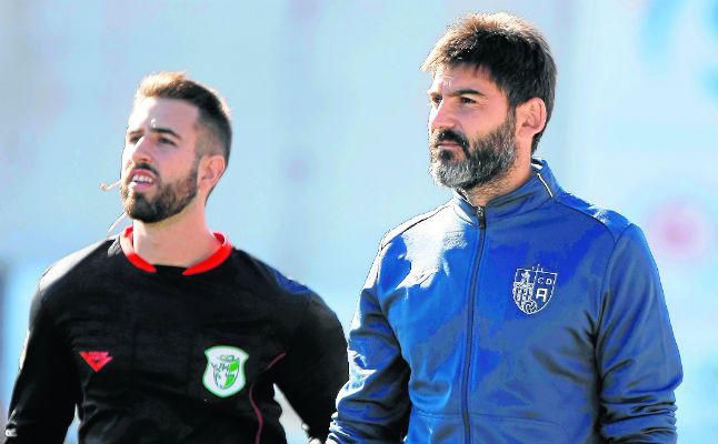 Pretende un medio y un punta