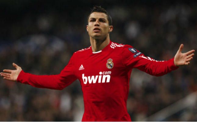 El Real Madrid volverá a vestir de rojo en la temporada 18-19