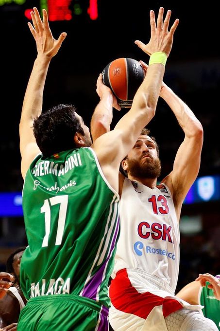 80-89. El Unicaja claudica ante el CSKA en un partido de infarto