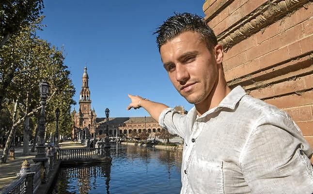 El que más le ha sorprendido y el más divertido del vestuario, según Corchia