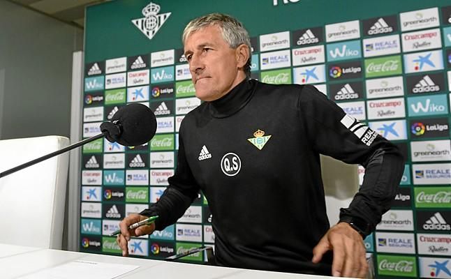 Setién espera "arreglar el problema de los muchos goles encajados"