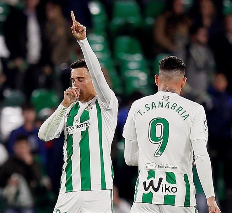 Cristian Tello, un 'quite' que no alcanza para el 'perdón'