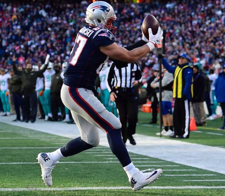 Los Eagles son los líderes destacados de la NFL; Brady y Jones logran marcas