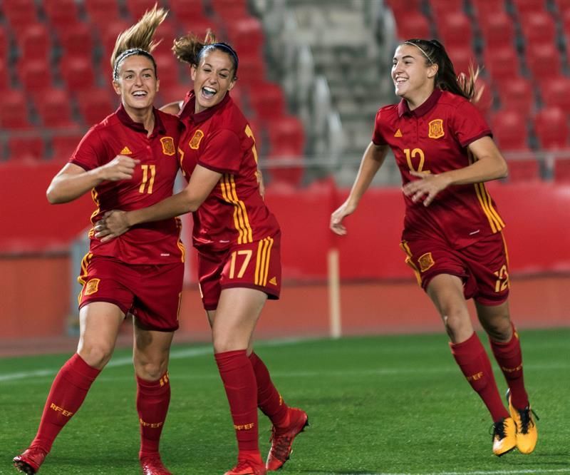 4-0: España pasa por encima de Austria en Son Moix y es líder en solitario