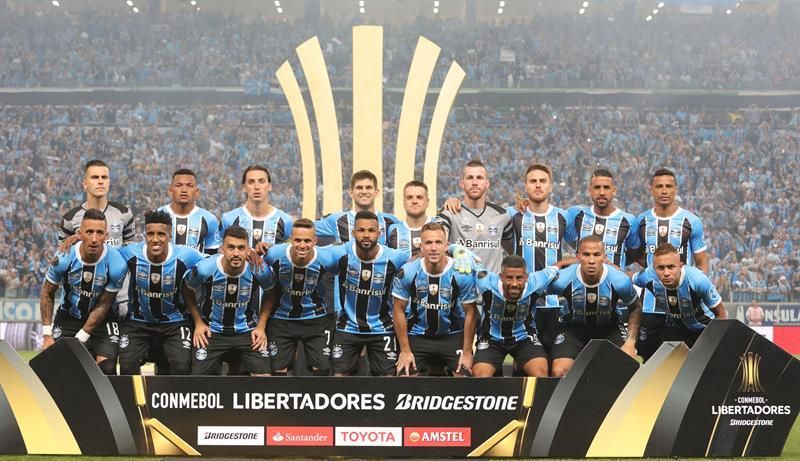 El Gremio se entrenó en la cancha de Lanús antes de la final de la Libertadores
