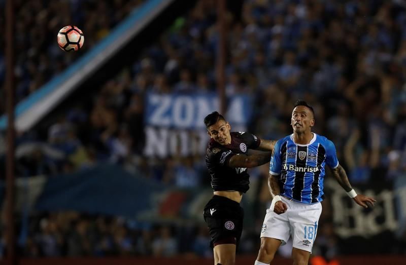 Barrios dice que es "una alegría enorme" ganar la Libertadores con Gremio