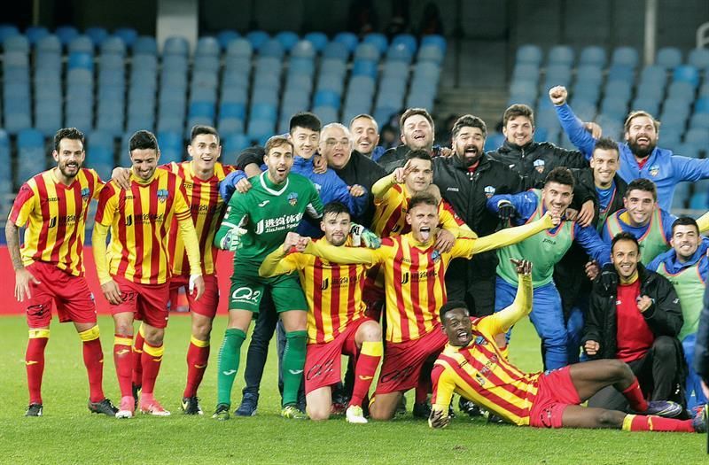 Lleida y Formentera dan la campanada tras eliminar a R. Sociedad y Athletic