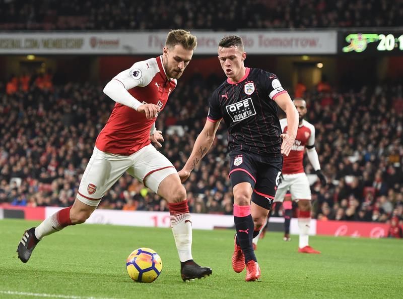 El recital de Özil allana la goleada del Arsenal (5-0)