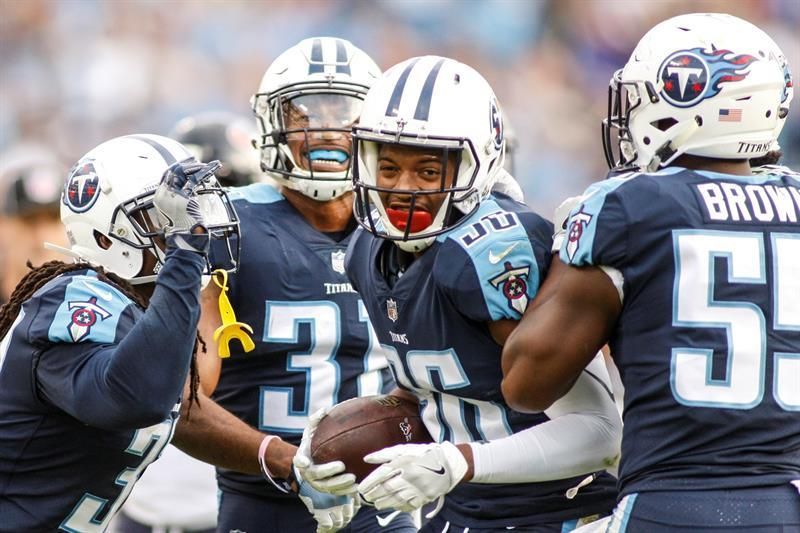 24-13. Sims intercepta pase que preserva el triunfo de los Titans