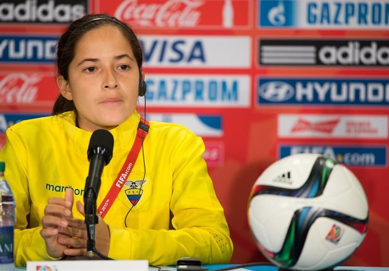 La entrenadora de Ecuador confía en obtener un cupo para el Mundial de Francia