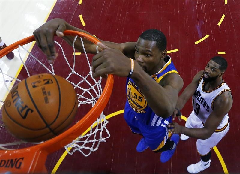 98-102. Ante los Pistons, Durant logra un doble-doble y los Warriors amplían su racha triunfal