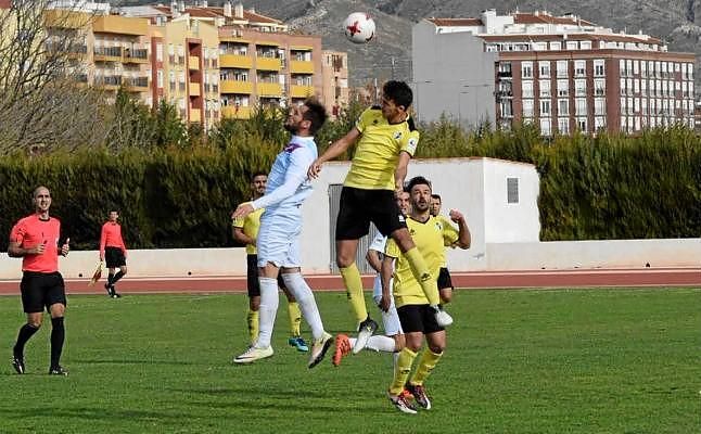 Jumilla 0-0 Écija: Los azulinos se atascan en tierras vinícolas