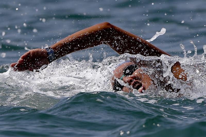 La nadadora brasileña de aguas abiertas Poliana Okimoto se retira de las competiciones