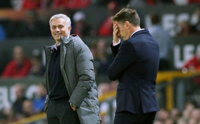 Sevilla-Manchester United: Mou se cruza en el camino
