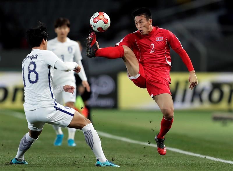 Corea del Sur se impone a la del Norte en un partido de la Copa del Este de Asia