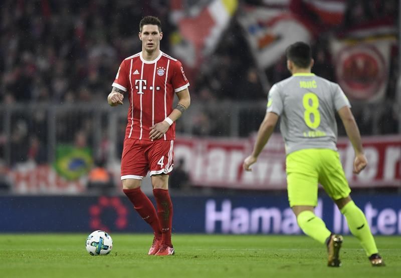 El Bayern gana en Colonia con gol de Lewandowski y aumenta su ventaja