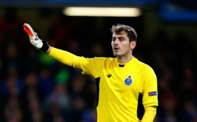 Casillas pide salir del Oporto en invierno