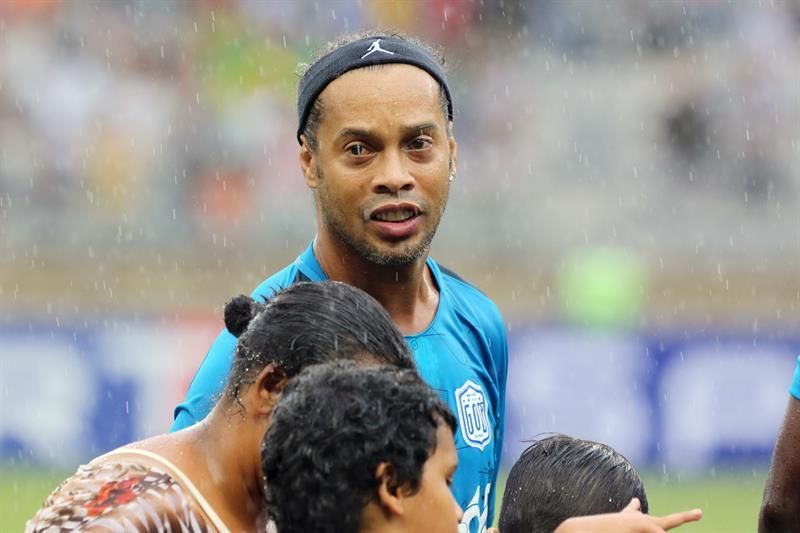 La prensa insiste en que Ronaldinho Gaúcho será candidato a senador en Brasil