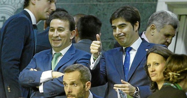 Joaquín y Serra compran acciones caras del Betis