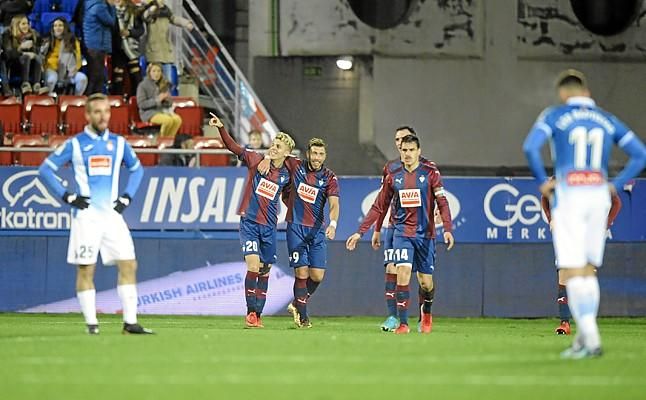 El Sevilla no le quita ojo a Iván Alejo