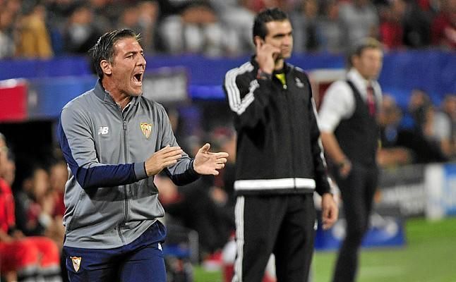 Vítores a Eduardo y pañolada a Berizzo