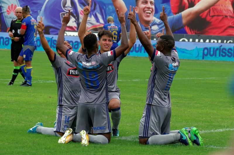 Emelec gana por 0-2 a Delfín y acumula su decimocuarto título en Ecuador