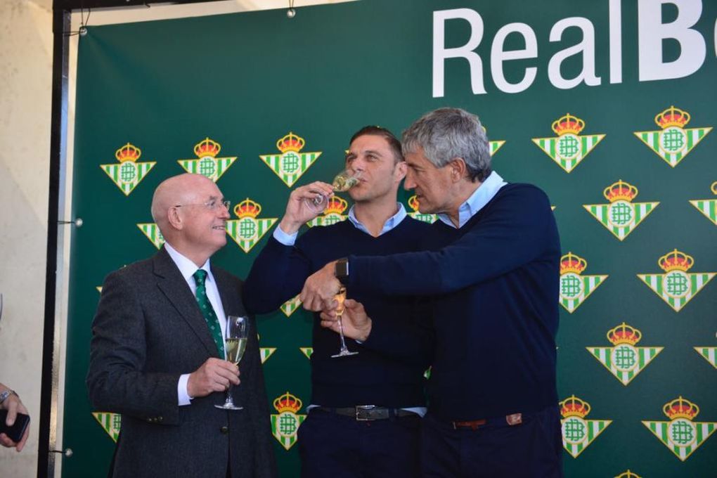 Setién, Haro y Serra, optimistas con la renovación de Fabián