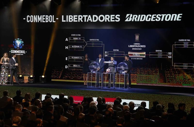 En el sorteo de la Copa Libertadores y la Sudamericana se rendirá tributo a Pelé y Maradona