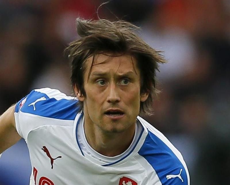 El checo Tomas Rosicky se retira porque no tiene "nada que ofrecer"