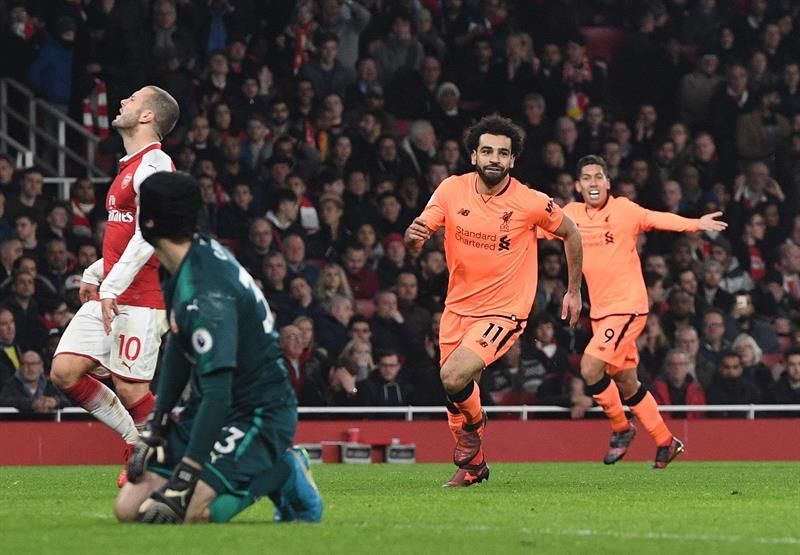 (3-3) Los errores de Cech y Mignolet animan la locura entre Arsenal y Liverpool