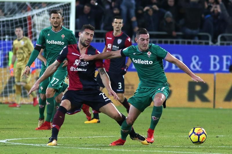La Fiorentina gana 1-0 en Cagliari y se coloca a un punto de la zona europea