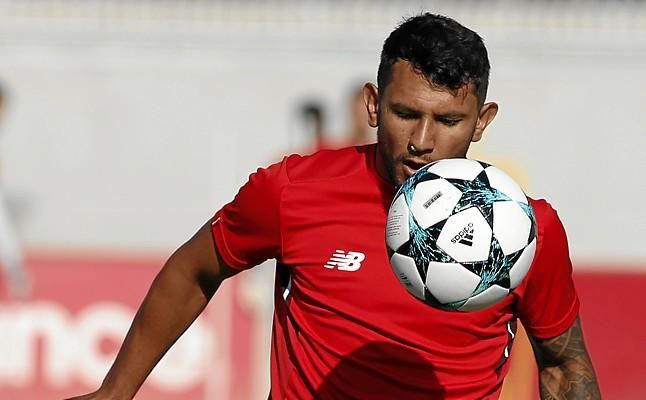 El Sevilla traspasa a Walter Montoya al Cruz Azul