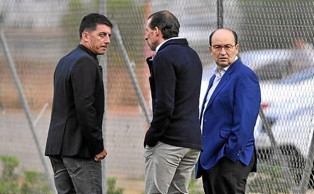Castro y Arias, en Roma, salen en busca del nuevo entrenador