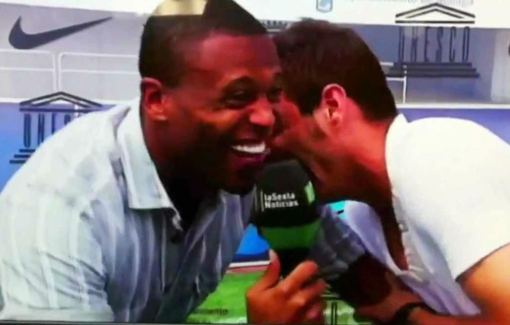 Ponen a Joaquín con Baptista al teléfono y pasa esto