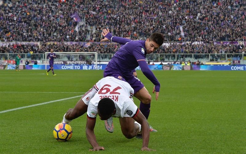 El Milan empata con el Fiorentina y cierra su 2017 fuera de la zona europea